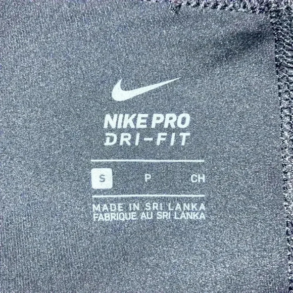 ⭐️ Nike dri fit black leggings in size small - Picture 6 of 6